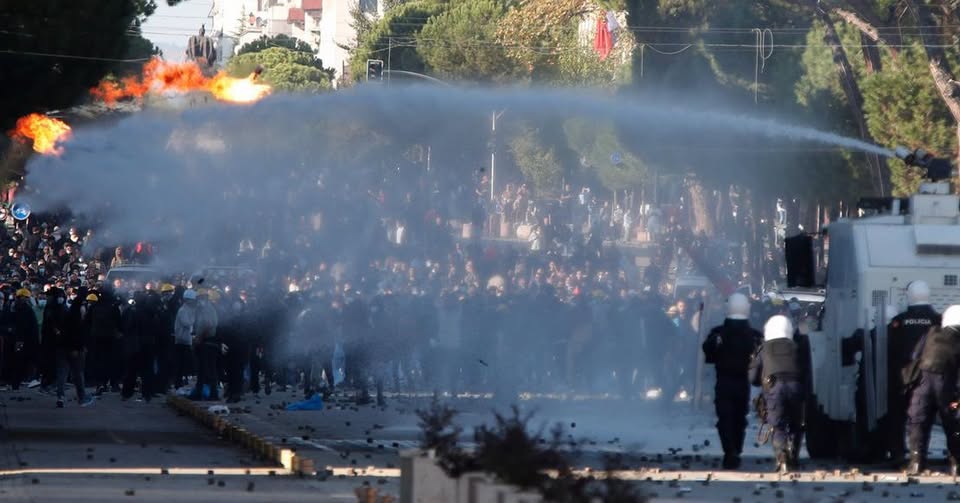 Albania Protests Enter Sixth Day: Clashes Cause Widespread Damage in Tirana