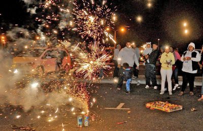 Cape Town-151105-There was a festive atmosphere at Strandfonten Pavilion, one of the areas designated by the City at which fireworks could be discharged on Guy Fawkes day. Picture Jeffrey Abrahams