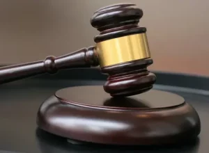 courtroom-gavel-law-legal-justice-3